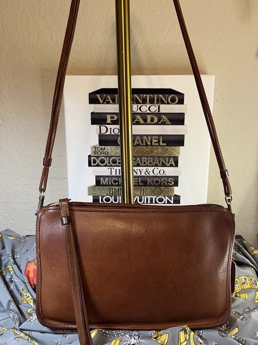 COACH vintage Bonnie Cashin leather shoulder bag with glue in serial number.